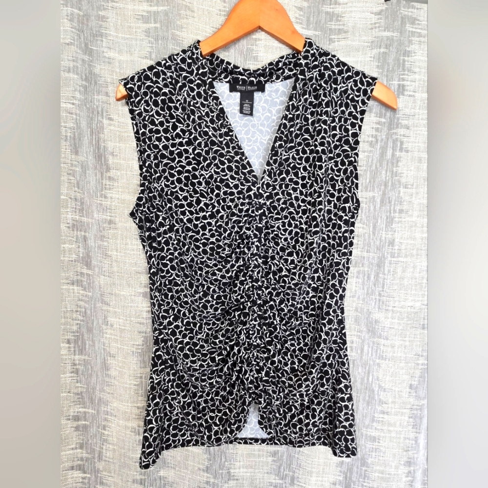 Black and White Sleeveless Top